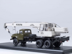 Автокран КС-3575А (133ГЯ), хаки/серый SSM1109
