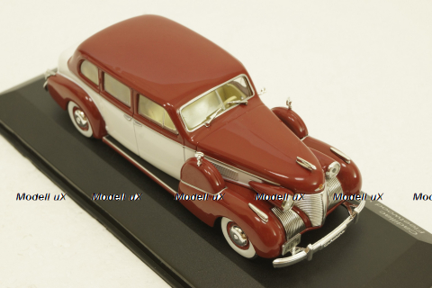 Cadillac Fleetwood V8 Limousine 1939, WhiteBox 1:43