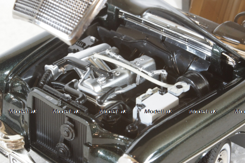 Mercedes 280SE (W108) 1968, dark green, 183935, Norev 1:18