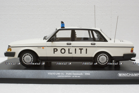 Volvo 240 GL, 1986, Politi Danmark, 155171495, Minichamps 1:18