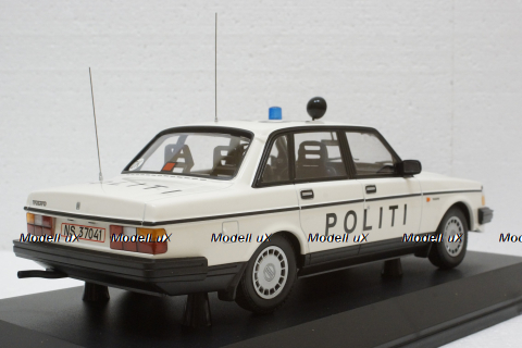 Volvo 240 GL, 1986, Politi Danmark, 155171495, Minichamps 1:18