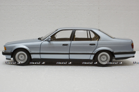BMW 730i (E32) 1986 light blue, 100023008, Minichamps 1:18
