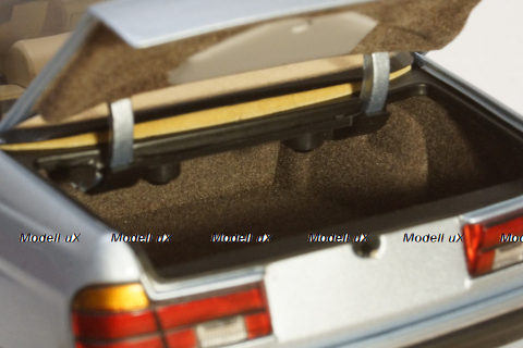 BMW 730i (E32) 1986 light blue, 100023008, Minichamps 1:18