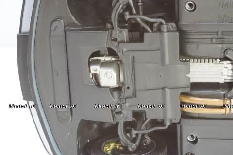 BMW 730i (E32) 1986 light blue, 100023008, Minichamps 1:18