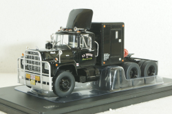 Mack R-Series tractor, from the movie Convoy, 1966, black (),  TR100, IXO 1:43