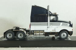 Kenworth T600 A 1986, black/white, TR183, IXO 1:43
