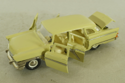 Газ-13 Чайка, бежевая,Тантал/Радон 1:43