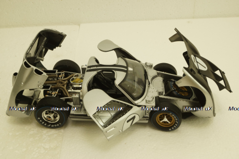 Ford GT40 Mk II #7 24h LeMans 1966 Hill, Muir, Shelby Collectibles 1:18