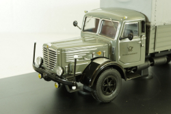 Bussing 8000 with trailer "Deutsche Bundespost" telecommunications services, grey, Schuco 1:43