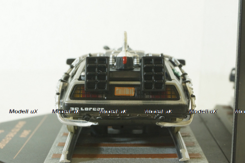 DeLorean, Back toy the Future III, 24014, SunStar 1:43