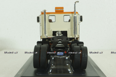 White 7400 1960 beige, TR188 , IXO 1:43