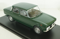 Alfa Romeo Giulia Nuova Super 1974, darkgreen, MCG18309, MCG 1:18