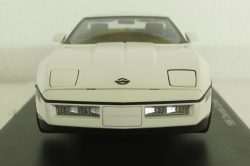 Chevrolet Corvette C4 1986 white, 71243, AutoArt 1:18