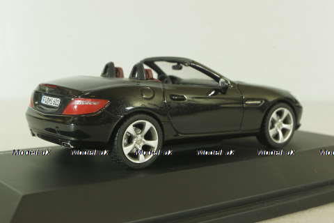 Mercedes SLK Class Roadster 2012 R172