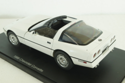 Chevrolet Corvette C4 1986 white, 71243, AutoArt 1:18