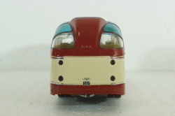 Лаз-695Б городской, беж/красн, Ultra Models 1:43