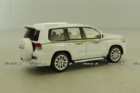 Toyota Land Cruiser 200 2016, TYT1201, Masdi 1:64