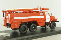 АЦ-40 (43202) ПМ-102Б пожарная автоцистерна на шасси Урал-43202 с бел. полосами, SSM1234B, SSM 1:43