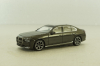 BMW i7 xDrive60, grey, MGT00618-CH, MiniGT 1:64