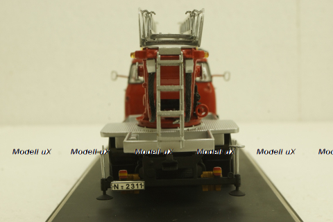 Hanomag Garant fire engine aerial ladder, Schuco 1:43