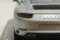 Porsche 911 (991 II) Carrera S Coupe 2016, Herpa 1:43