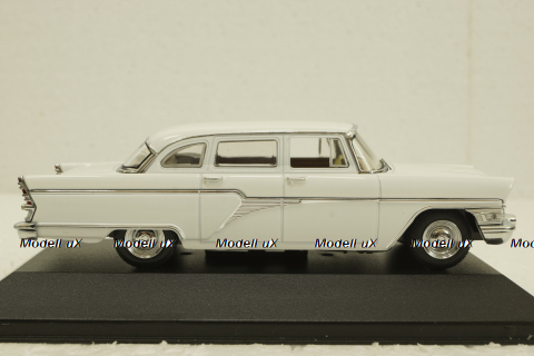 Газ-13 Чайка 1965 белый, IST085,  IST 1:43