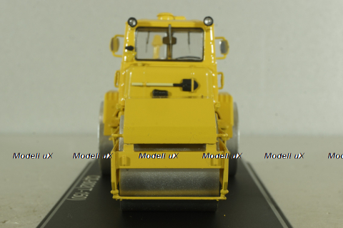 СД-802(Т-150) каток дорожный на шасси трактора Т-150 1980, желтый, SSM8016, SSM 1:43