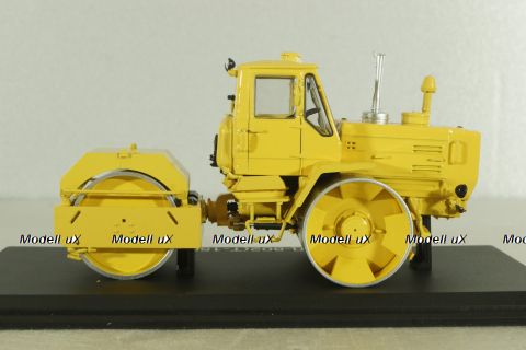 СД-802(Т-150) каток дорожный на шасси трактора Т-150 1980, желтый, SSM8016, SSM 1:43