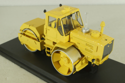 СД-802(Т-150) каток дорожный на шасси трактора Т-150 1980, желтый, SSM8016, SSM 1:43
