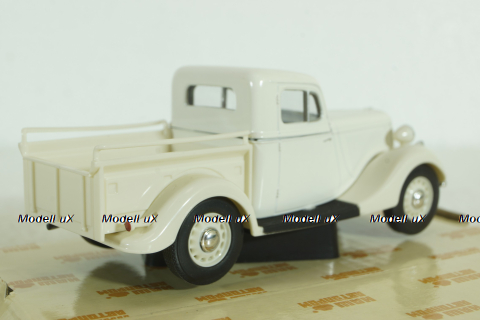 Газ-М415, белый, Н552, Наш Автопром 1:43 Уценка!