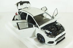 Ford Focus RS, 2016, white, 72951, AutoArt 1:18