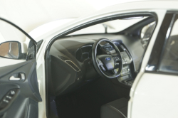 Ford Focus RS, 2016, white, 72951, AutoArt 1:18