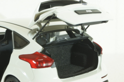 Ford Focus RS, 2016, white, 72951, AutoArt 1:18