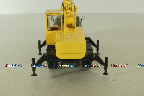 КС-1562Б(53) автокран на шасси Газ-53 1980, хаки/оранжевый, Автоистория 1:43