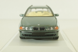 BMW 520i Touring (E39) 1995, green, 80429421517, Schuco 1:43