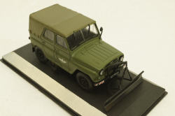Уаз-469Б зеленый снегоуборочная, Конверсия 1:43