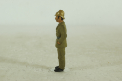 Фигурка Пожарный 30-40гг,  322a, BM-Toys 1:43