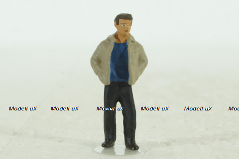 Фигурка Парень в куртке, 119а, BM-Toys 1:43