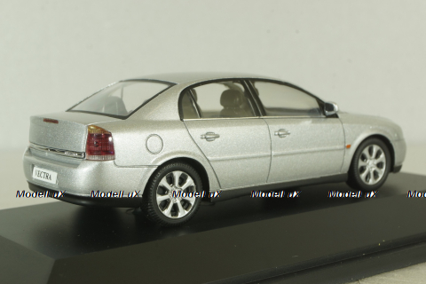 Opel Vectra (C) sedan 2002, silver, Schuco 1:43