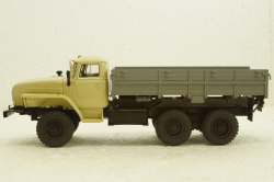 Урал-43202-31 борт, бежево/сірий, АвтоИстория 1:43