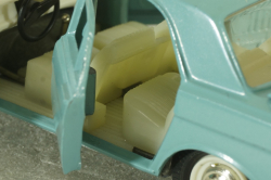 Газ-24, такси серо/голубая, Тантал/Радон 1:43