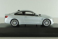 BMW M4 Coupe (F82) 2014, silver, Herpa 1:43