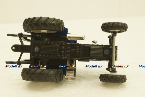 МТЗ-80 Трактор Беларусь, Синий с белой крышей, Торговый дом МТЗ-ЕлАЗ  1:43 хром!