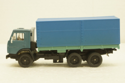 Камаз-5320 с тентом, ранний на резине, Арек 1:43