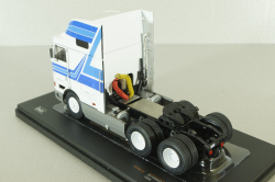 International Eagle Cabover 1995, TR190, IXO 1:43
