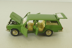 Газ-2402 Волга, А13, фисташковый, ноябрь 82г., Тантал/Радон 1:43