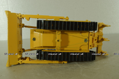 ЧТЗ Б10.0010ЕР Бульдозерно-рыхлительный агрегат, Уралтрак 1:43