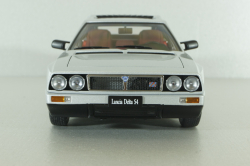 Lancia Delta S4 Stradale 1985, silver, 74772, AutoArt, 1:18