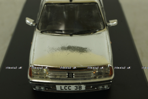 Peugeot 205 GTI 1.9 VA12705, Vanguards 1:43