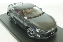Toyota 86 "LIMITED" (Asian Version/RHD), grey metallic, 2012, 78772, AutoArt 1:18